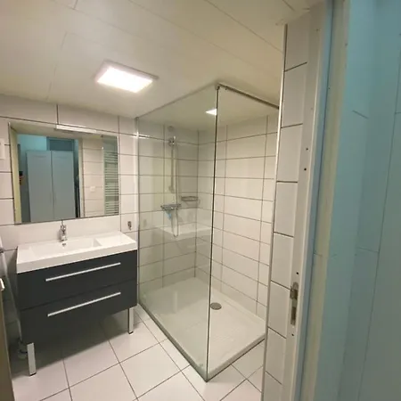 Apartment Mister Charles Est Cosy - Place Du Marche 3*