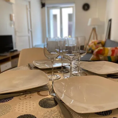 Mister Charles Est Cosy - Place Du Marche 3* Nancy