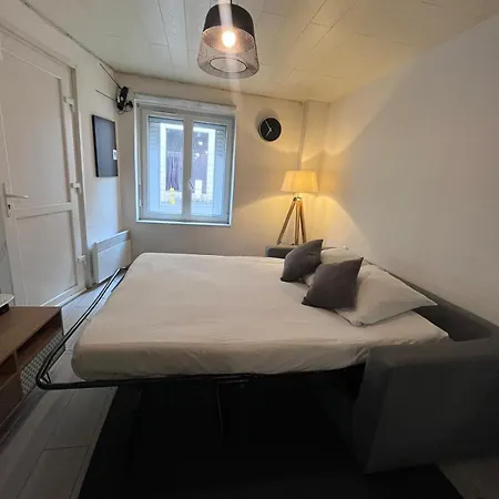 Apartment Mister Charles Est Cosy - Place Du Marche 3*