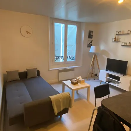 - Les Cosy De - Place Du Marché, Proche Gare Appartement